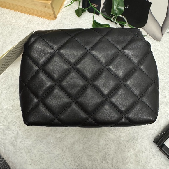 Ted Baker Black Leather crossbody/clutch - Picture 4 of 9